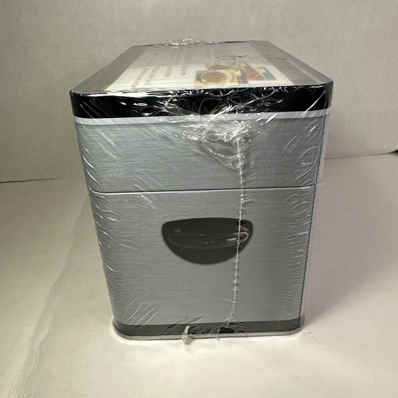 Crock Pot Recipe Box with Recipe Cards - Picture 5 of 9